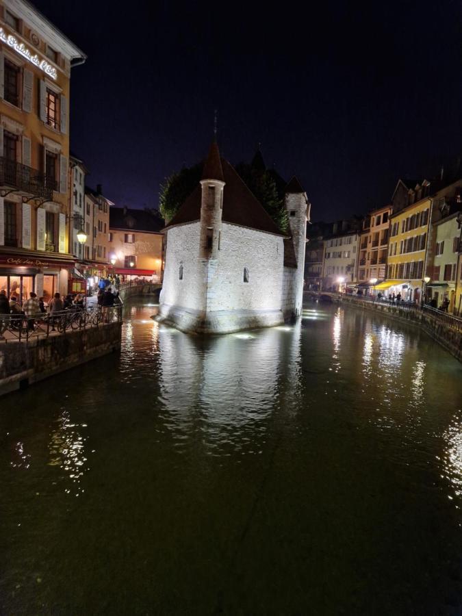 Face Au Lac Annecy Exteriér fotografie